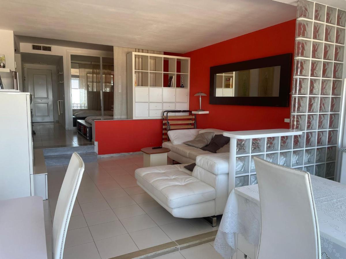 Precioso estudio en zona residencial Miraflores Málaga Exterior foto