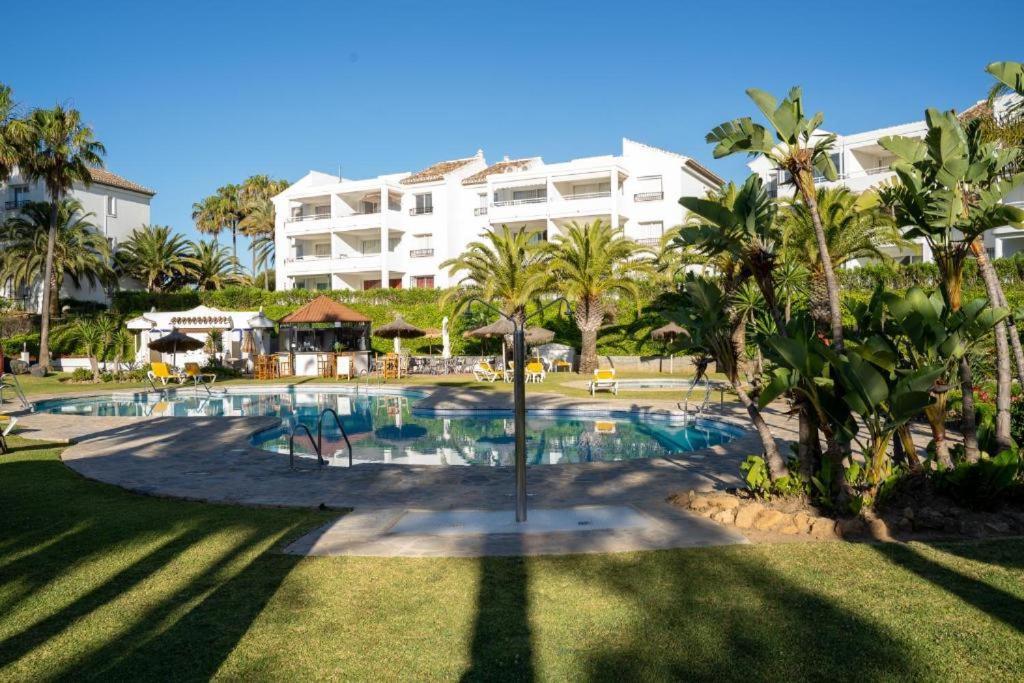 Precioso estudio en zona residencial Miraflores Málaga Exterior foto